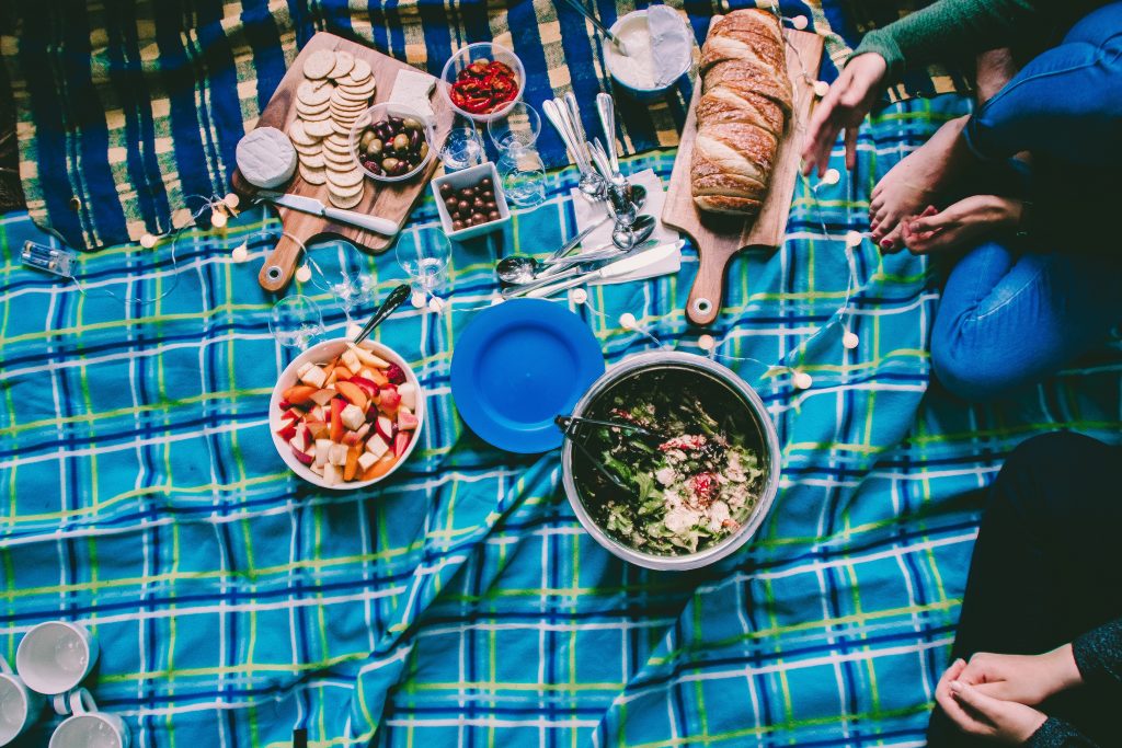 cheap summer fun for families on a budget